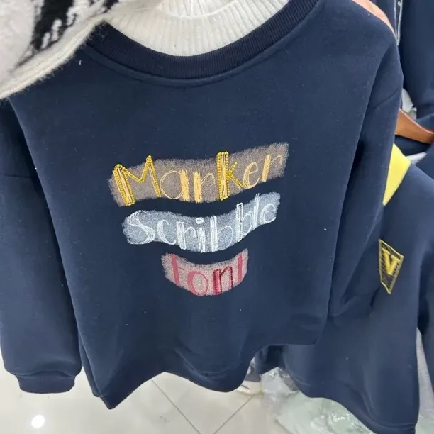 140到170加厚三色字母款双领加厚童装卫衣