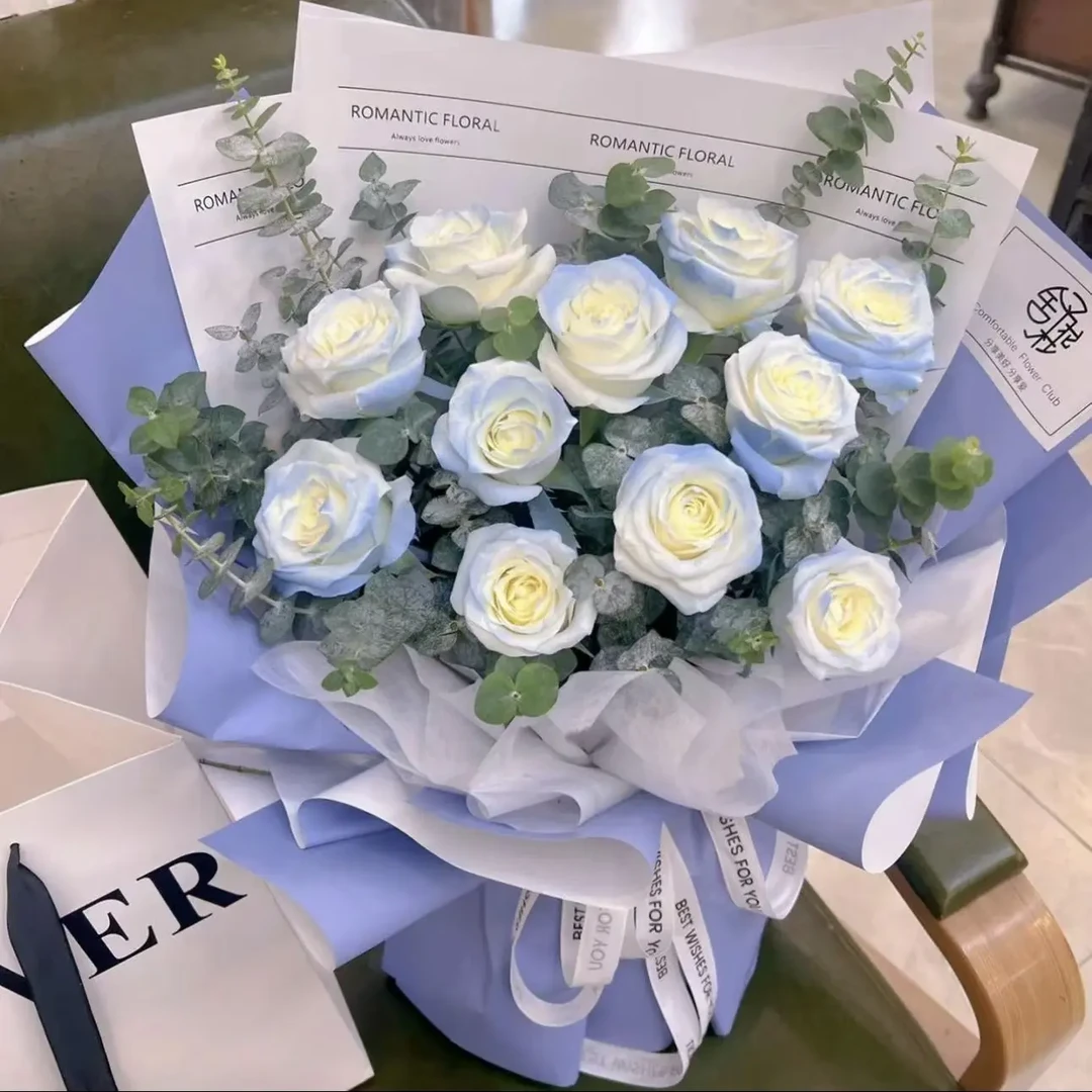 碎冰蓝玫瑰鲜花同城配送适合作为女友男友闺蜜生日礼物