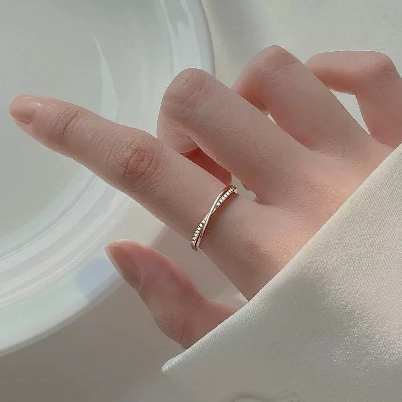 925银戒指 纯银线条排钻戒指小众设计高级感时尚食指指环轻奢简约