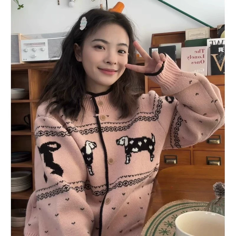微胖妹妹大码复古腊肠狗提花针织衫毛衣女秋冬宽松软糯外套上衣潮