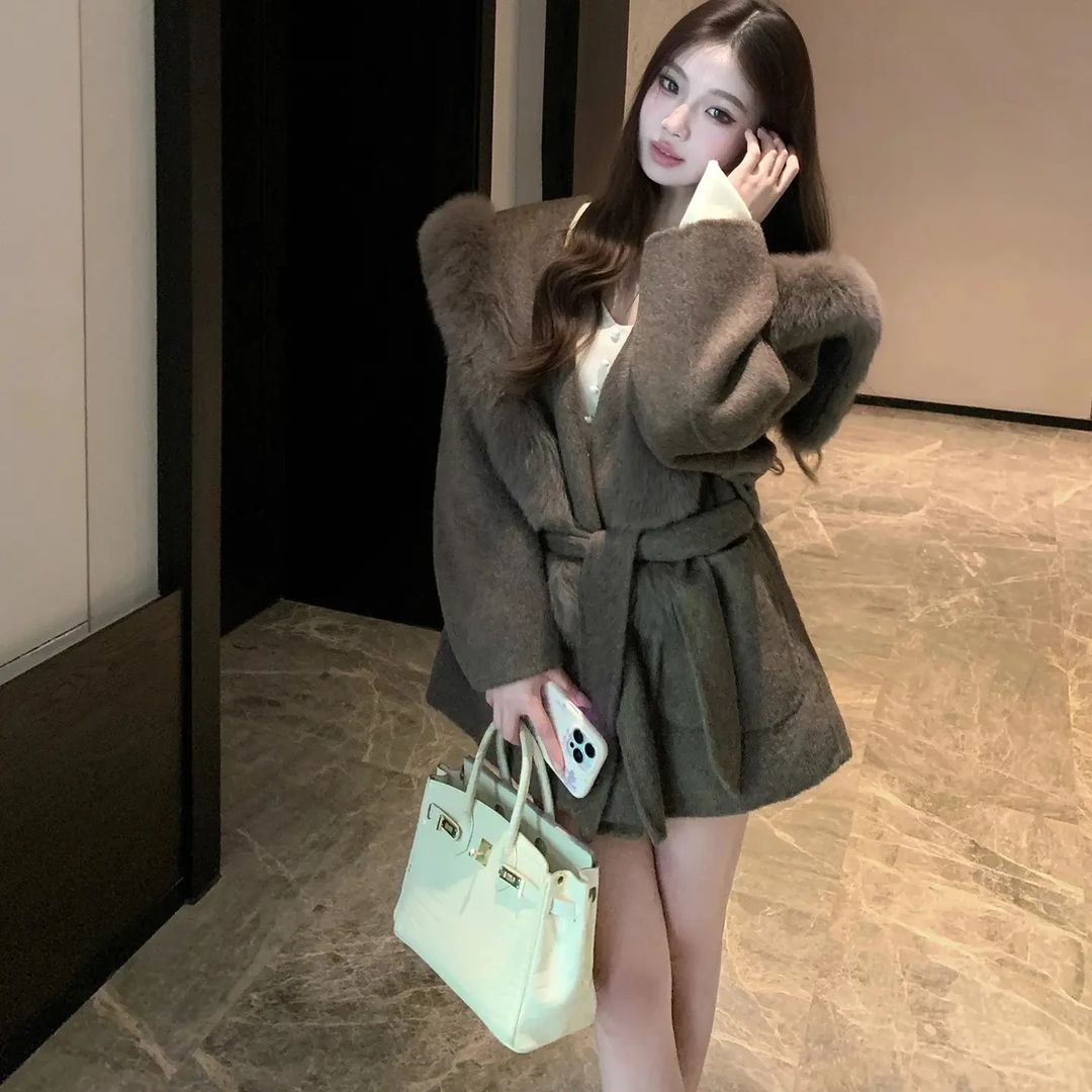 【奶油家】“雪山大衣”25秋冬新款时尚海军领狐狸毛双面羊毛大衣外套