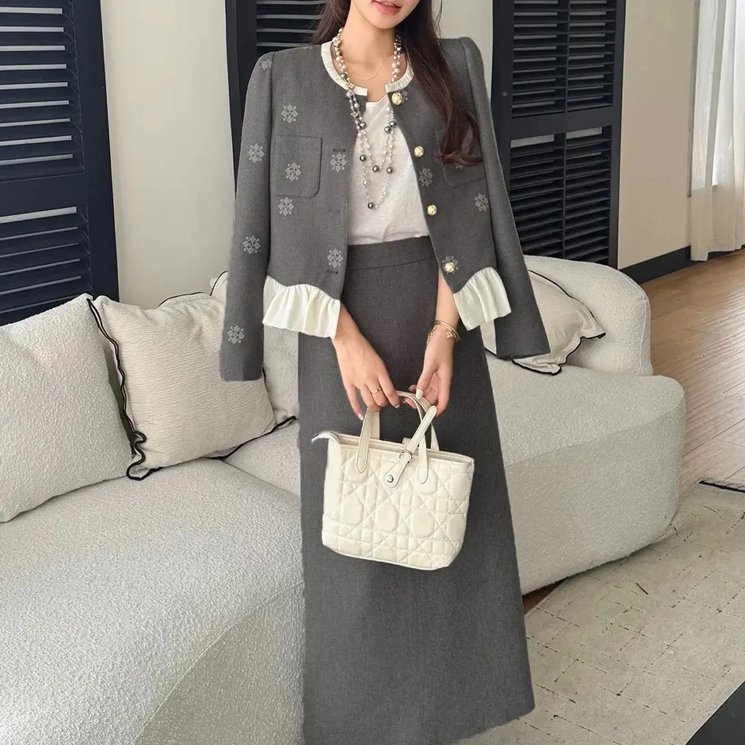 秋季2025新款小香风拼接刺绣碎花套装裙时尚洋气高级感