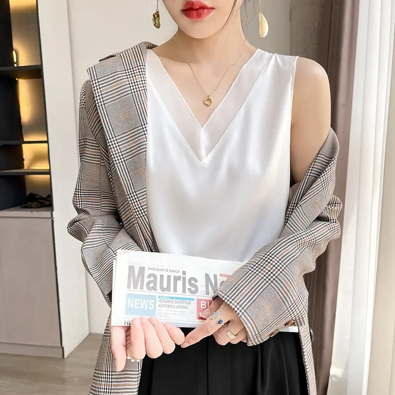 夏季缎面v领重工百搭无袖打底女薄款气质显瘦拼接宽松打底背心