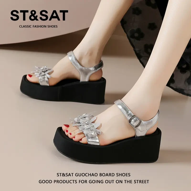 星期六水钻蝴蝶结罗马鞋女夏季2025轻奢时尚配裙子绝美一字带凉鞋