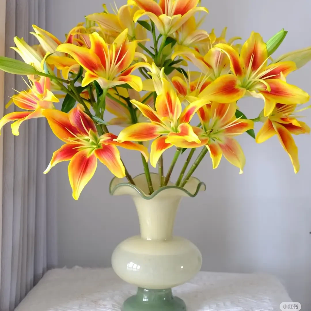 (10把起发)皇冠多头10支(花店配货)