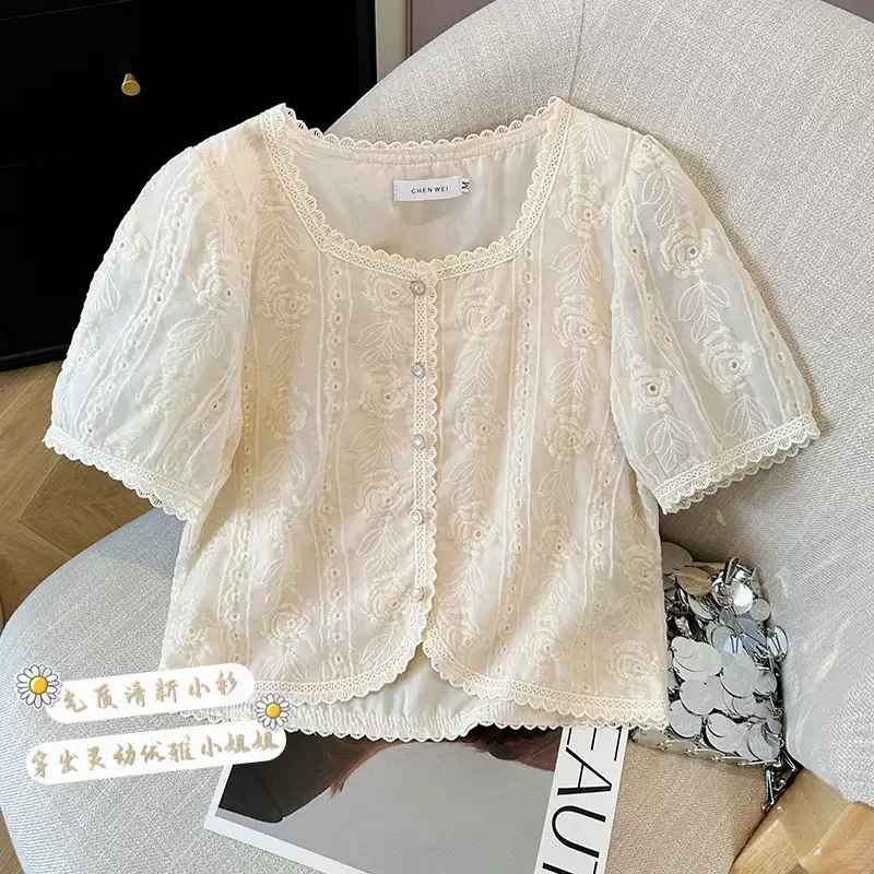 法式方领短袖蕾丝衬衫女装夏季新款小个子泡泡袖短款洋气减龄上衣