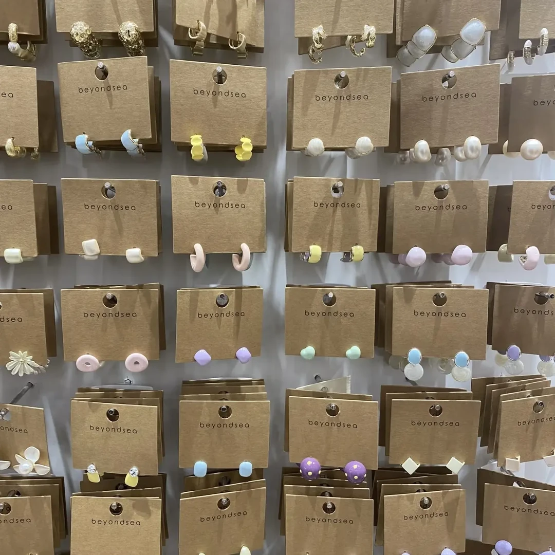 铜合金树脂仿珍珠仿珍珠耳饰 简约风法式女日韩少女风耳饰简约