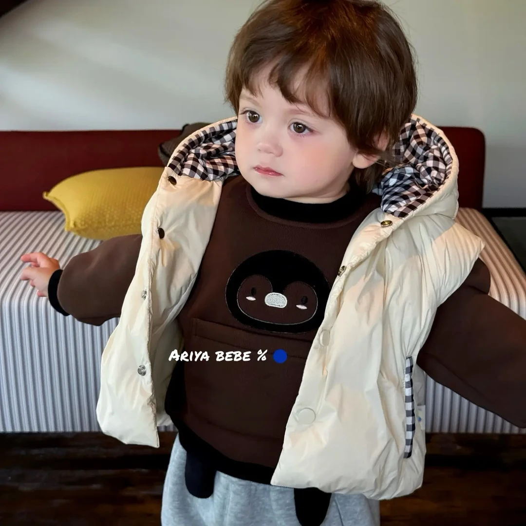 【迪莫bebe】阿瑞雅秋冬新款可爱卡通婴幼儿企鹅羽绒马甲米色6609