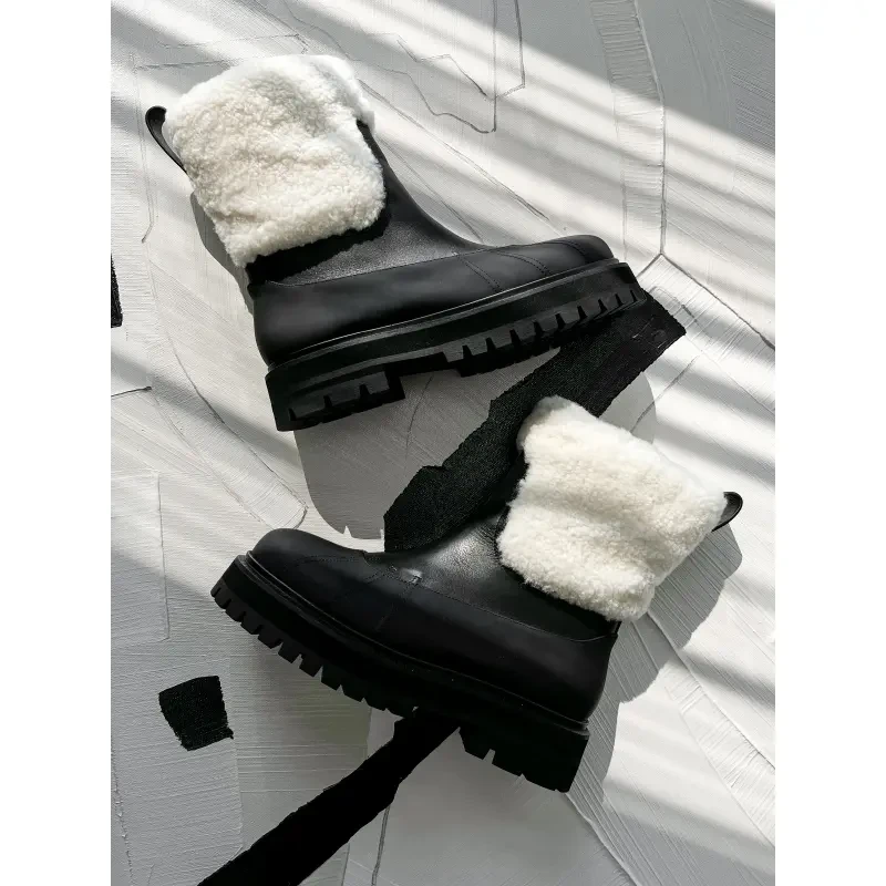 LP毛毛靴拼接圆头百搭厚短筒时装靴DD3J1721