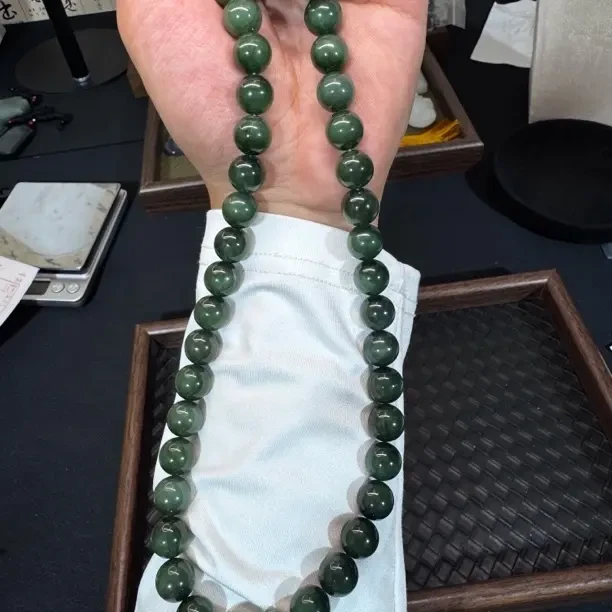和田玉碧玉卡12微猫项链