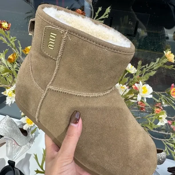 厚款保暖防滑少女风时尚雪地靴加绒雪地靴女鞋短筒