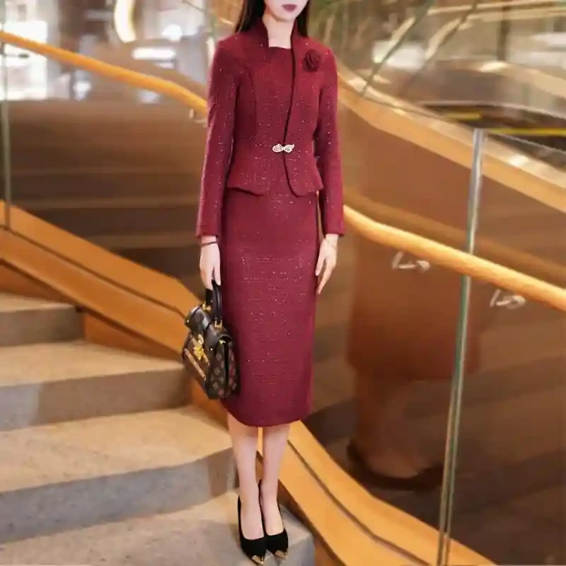 酒红色假两件连衣裙女2025新款喜婆婆婚宴装高级感气质显瘦中长裙