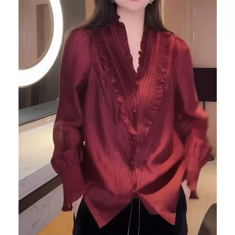 小众设计感超好看V领木耳边衬衫春季新款高级感洋气纯色长袖上衣