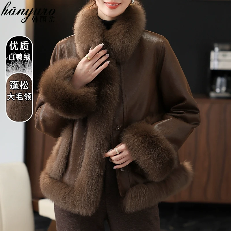 年轻妈妈羽绒服2024新款冬装外套中老年人冬季棉袄洋气高贵棉袄女