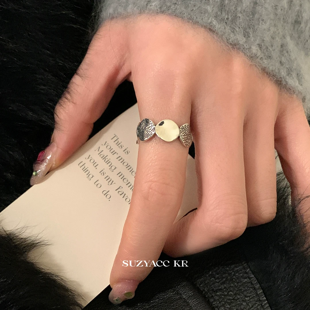 Suzyacc Kr 925银戒指  不规则圆片做旧戒指J0803
