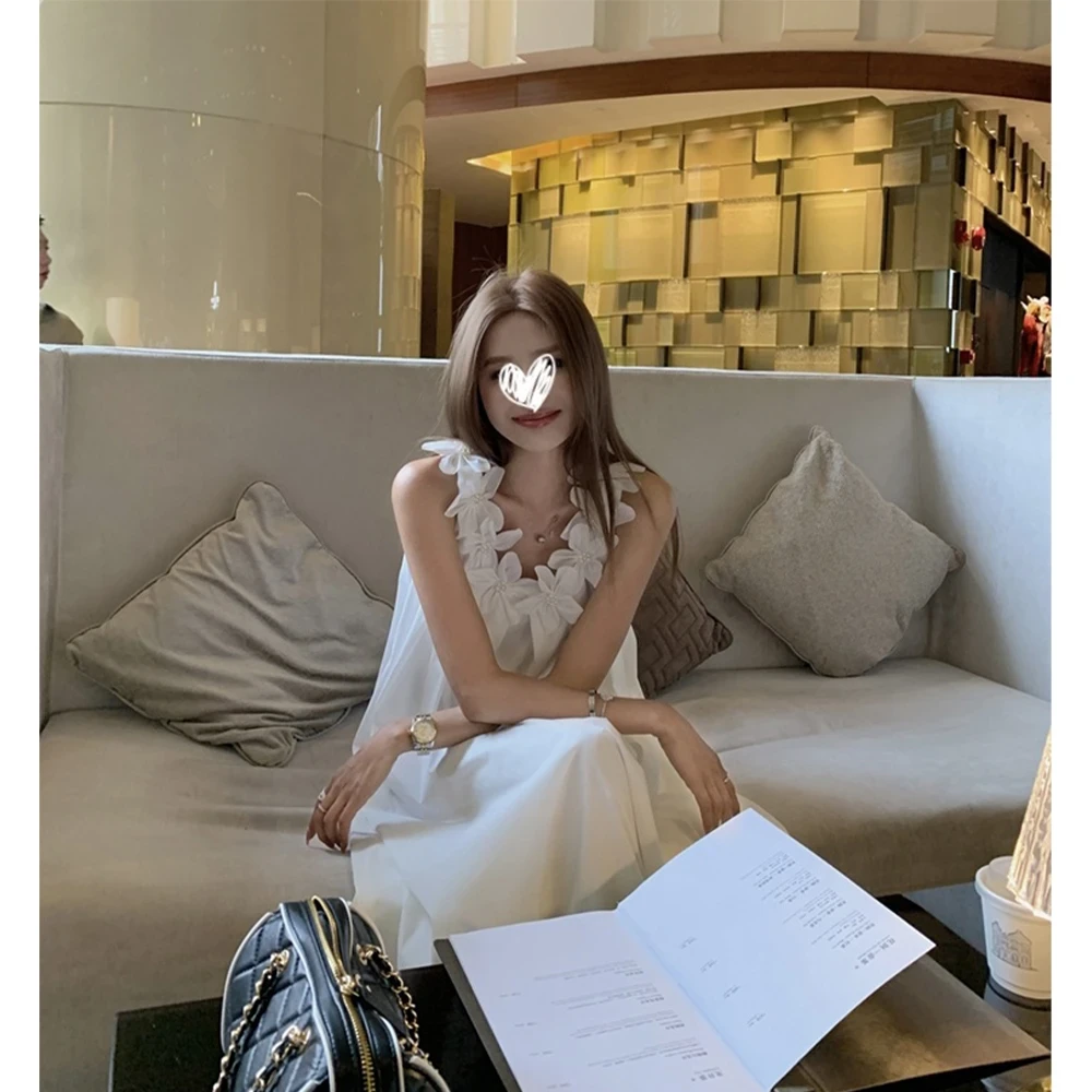 【苏黎白月光】立体花朵白色连衣裙女夏无袖吊带裙