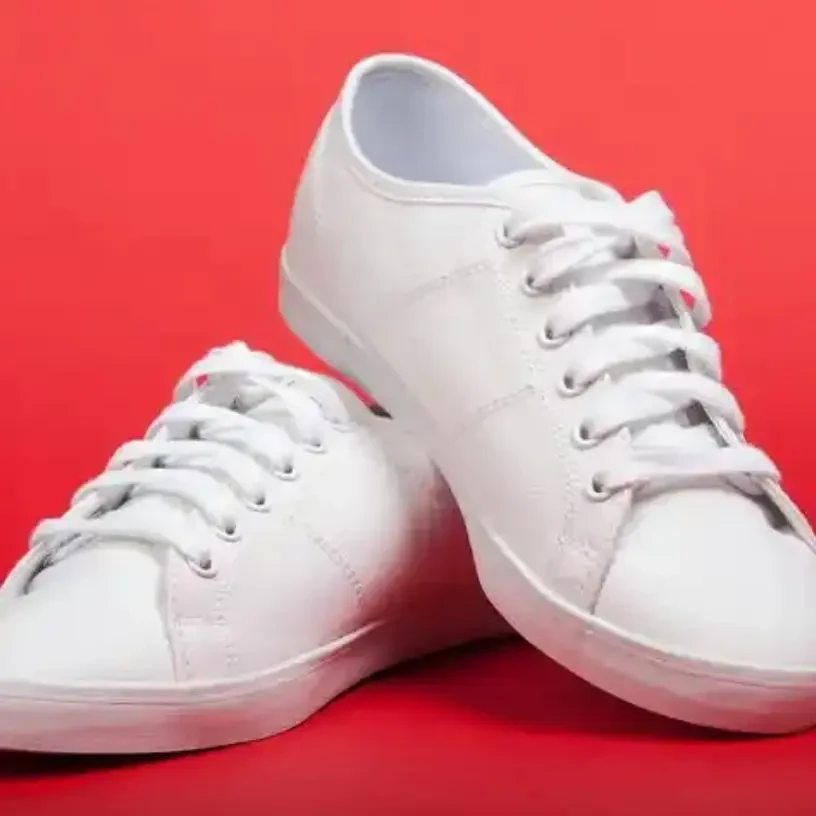 牌鞋折扣配图仅供参考