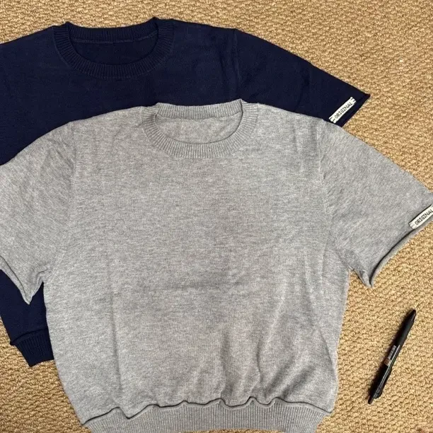 5151新款宽松慵懒风圆领针织短袖打底衫女he