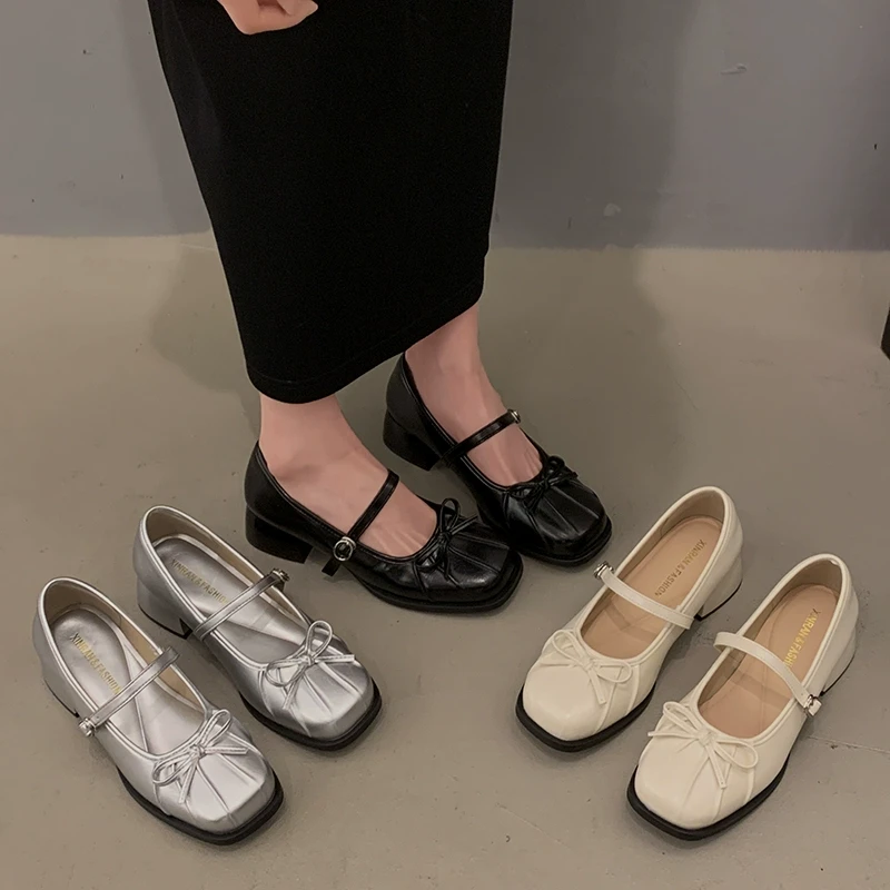 贾不假2025年夏季新款玛丽珍鞋女法式复古蝴蝶结粗跟配裙子小皮鞋