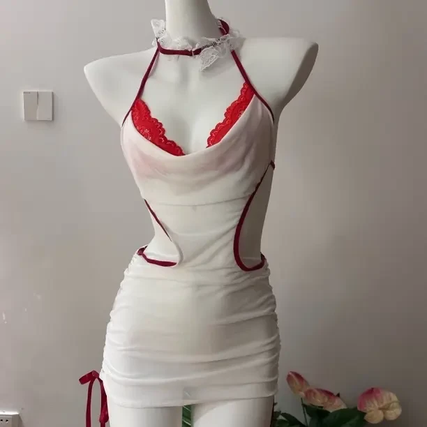 《冰透蕾丝》显瘦露腰连衣裙白红配色挂脖