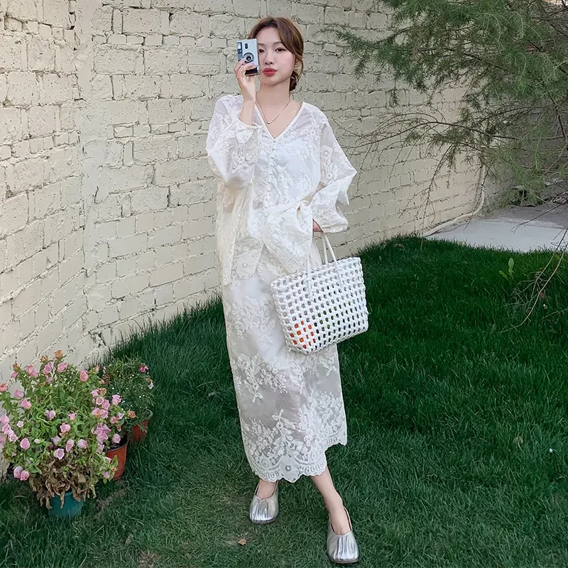 欧若风白色长袖刺绣上衣半身裙两件套夏季2025新款法式时尚套装女