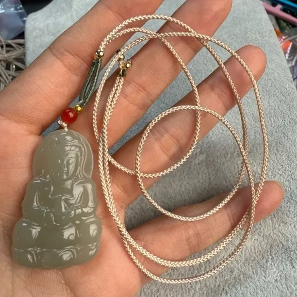 和田玉观音吊坠手工雕刻