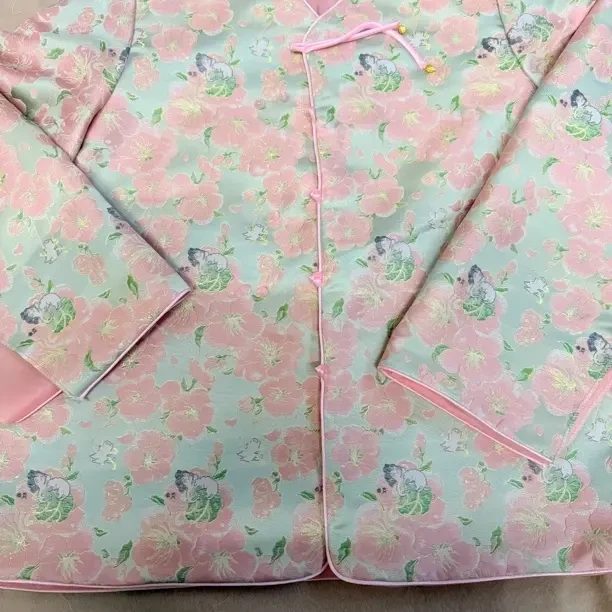 国风棉袄皮半成品，人丝宋锦桃花仙子，一定要会做再拍，没有针织