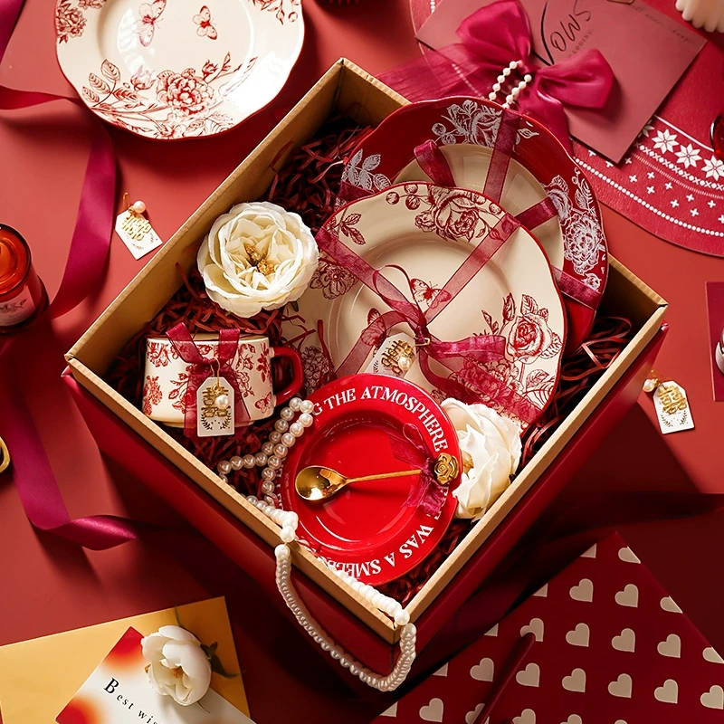 新婚礼物送新人咖啡杯子高档精致陶瓷礼盒下午茶茶具套装结婚餐具