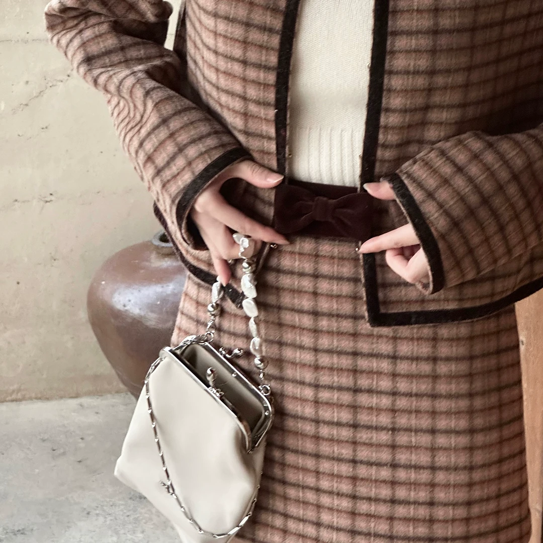 4折 Howalook 丝绒玫瑰格 乖乖少女格纹半身裙