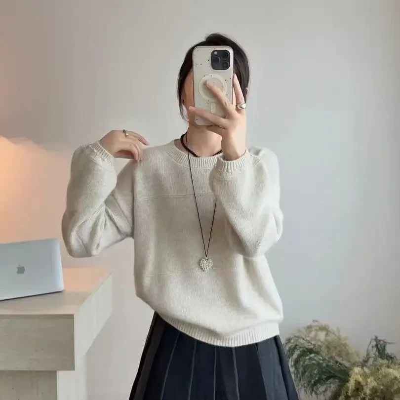 冬季时尚百搭圆领麻花针织毛衣