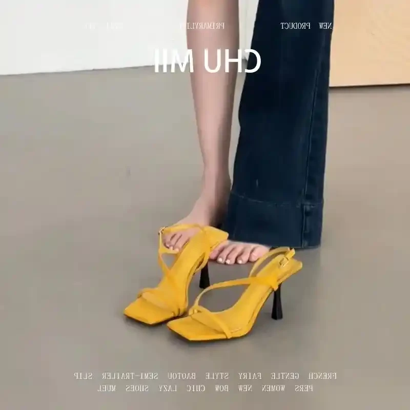 羊皮版~姜黄气质露趾凉鞋女方头一字带细跟高跟鞋小众绝美凉拖鞋