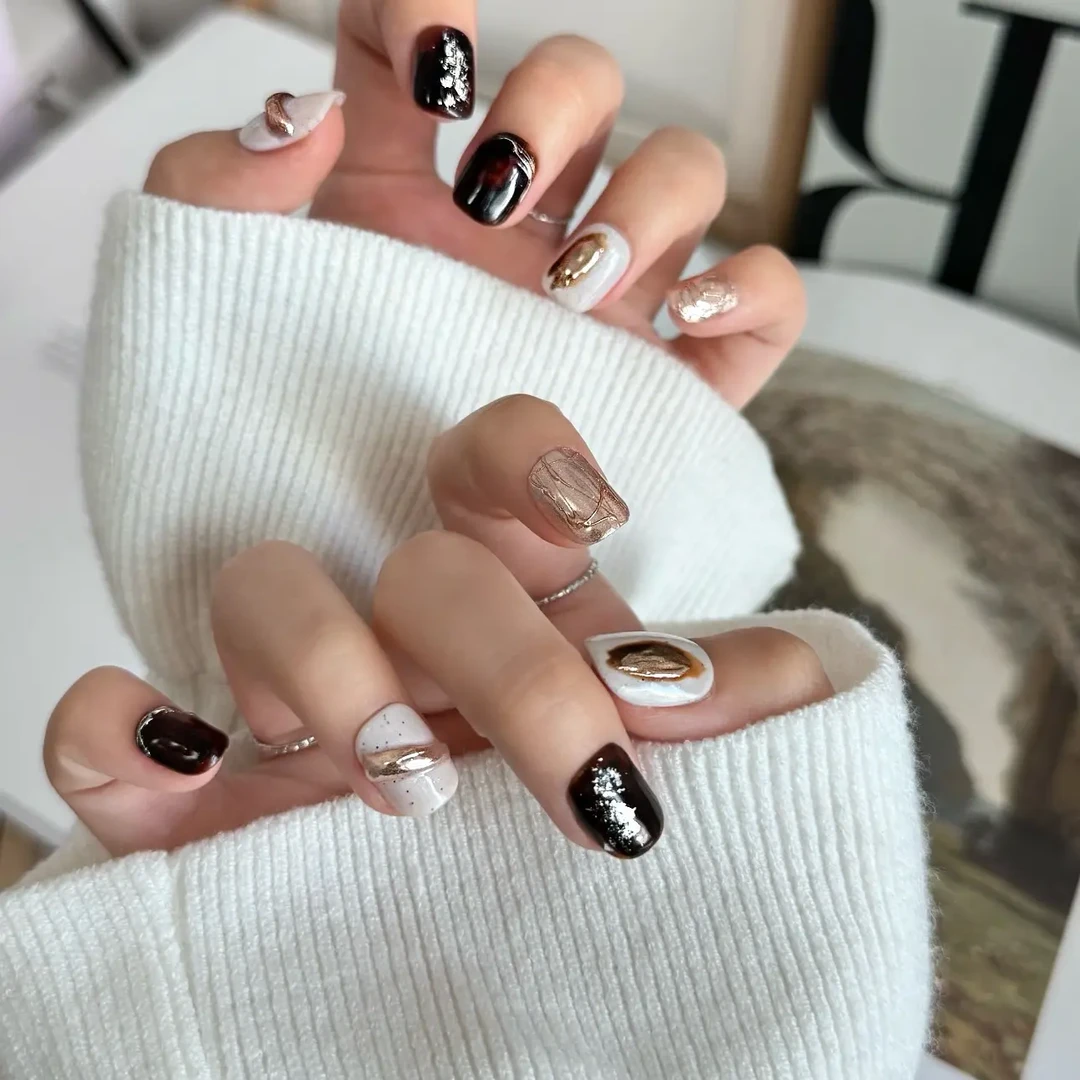 设计师小众ins风轻奢手绘短美甲【浮金琥珀】手工穿戴甲