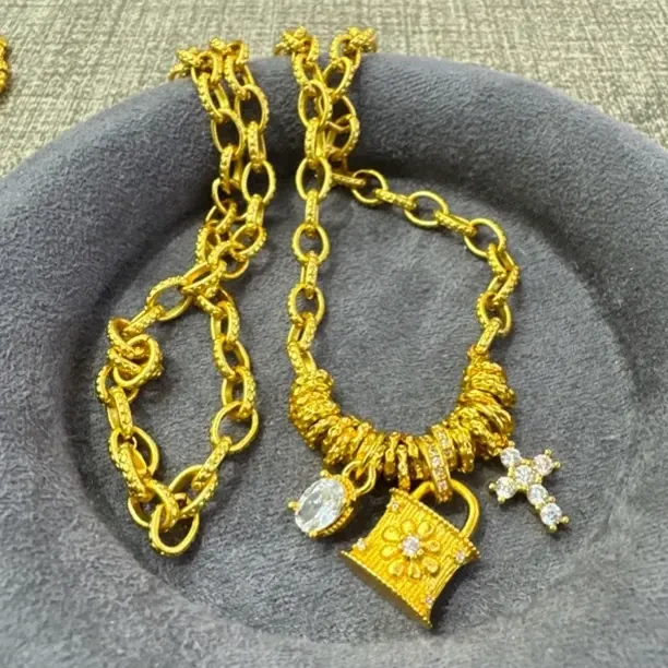 铜合金石英石耳饰 2025年新款女士项链