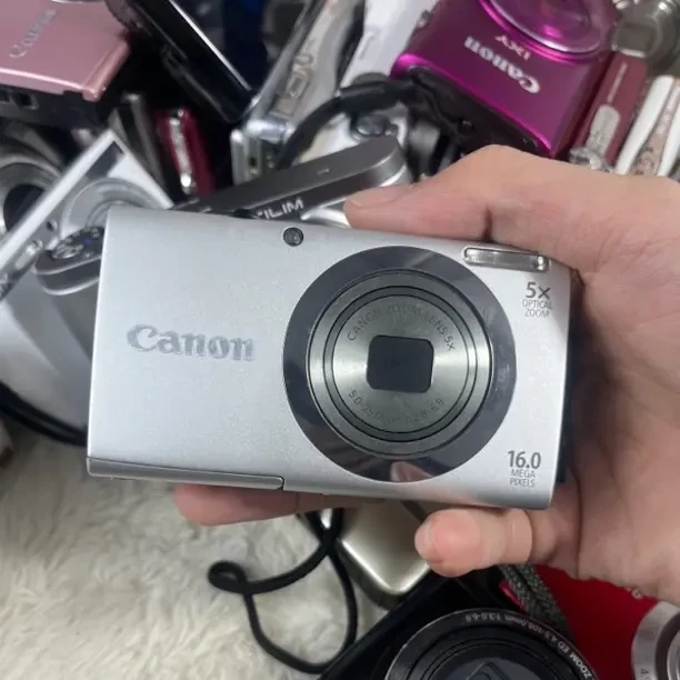 95新 Canon/佳能 95新 A2300IS 1600万像素8倍变焦高清冷白ccd相