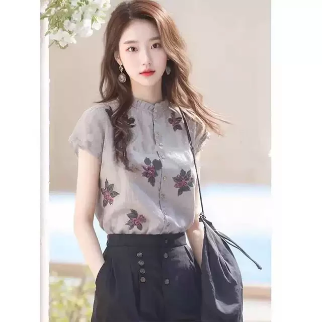 高端别致洋气短袖衬衫2024新款夏季超好看设计感独特显瘦百搭上衣