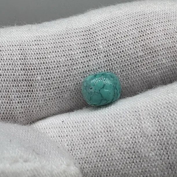 原矿绿松石老型珠6.9*5.6瓷釉品质无优化非泡油产品diy绿松石单珠