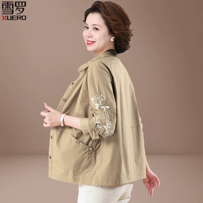 妈妈春秋外套薄款时尚中年妇女秋装衬衫小个子中老年人纯棉上衣服