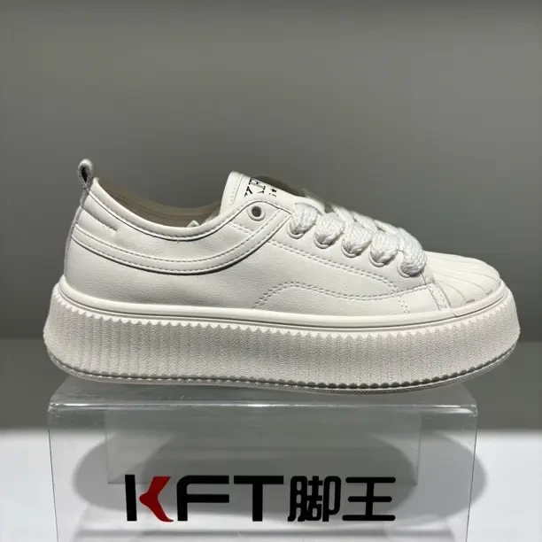 脚王JW32220板鞋耐磨修面皮纯色注压青年轻便休闲板鞋