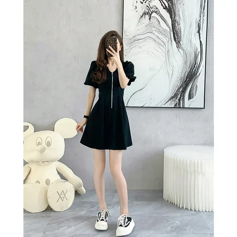 夏装法式黑色a字连衣裙2025新款小个子显瘦裙子女夏季质感高级感