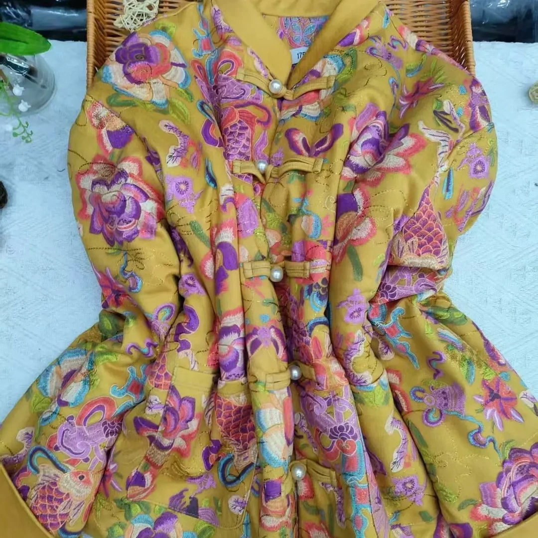 女士新款国风中式羊毛鹿皮绒刺绣网红棉衣