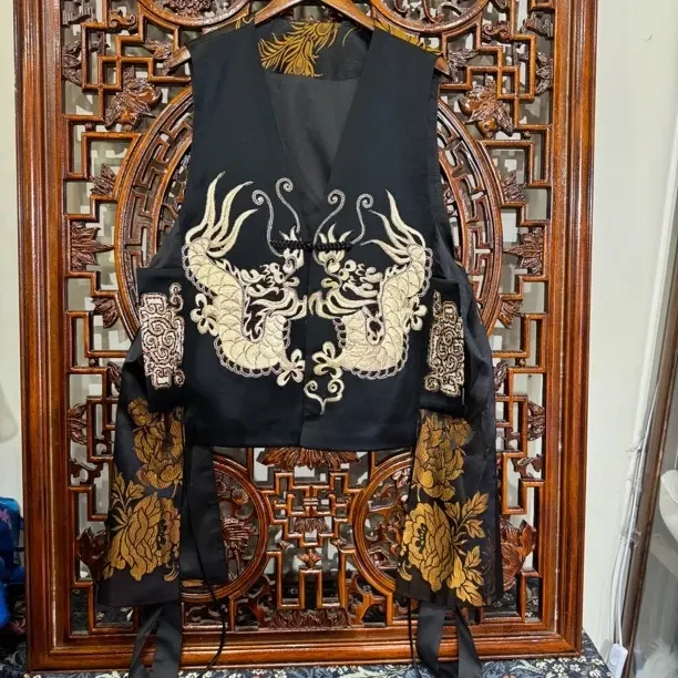 手绣老料复古双层四季款马甲