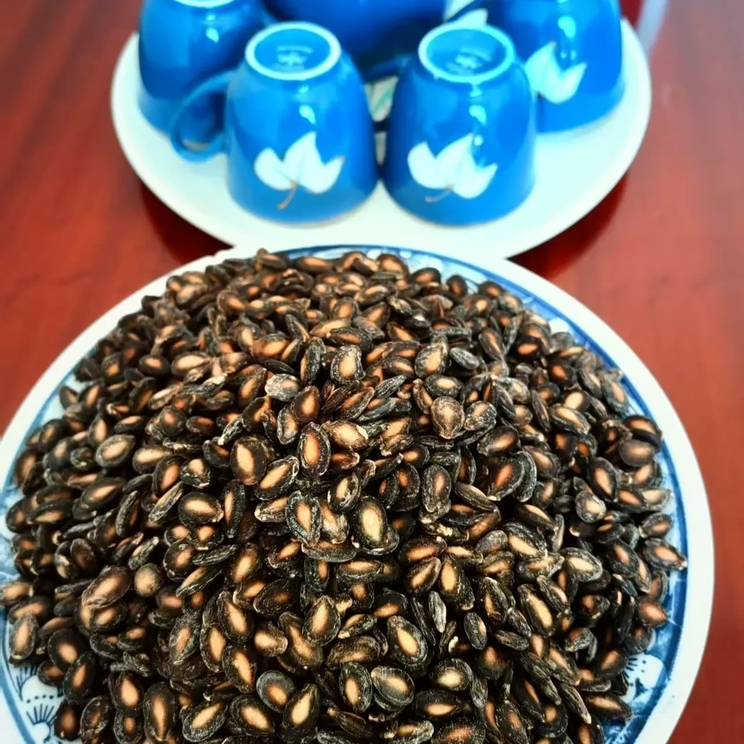 新货上市粒粒沙苑子枸杞子精选手工精制淡盐味西瓜子炒货大颗粒