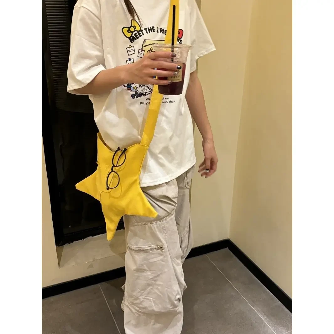 可爱星星新款斜挎包百搭黄色帆布包外出便携实用单肩包吸睛亮眼AT