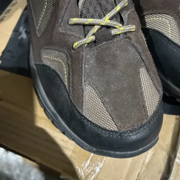 0136时尚休闲运动鞋