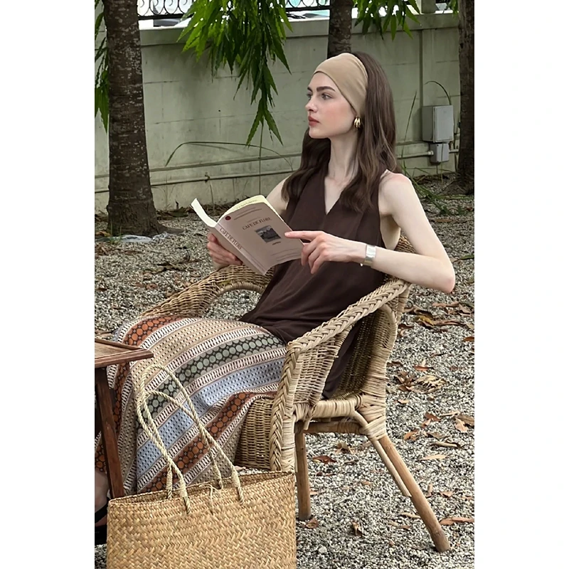 miorastudio法式复古V领咖色挂脖背心 露背气质小众显瘦百搭上衣