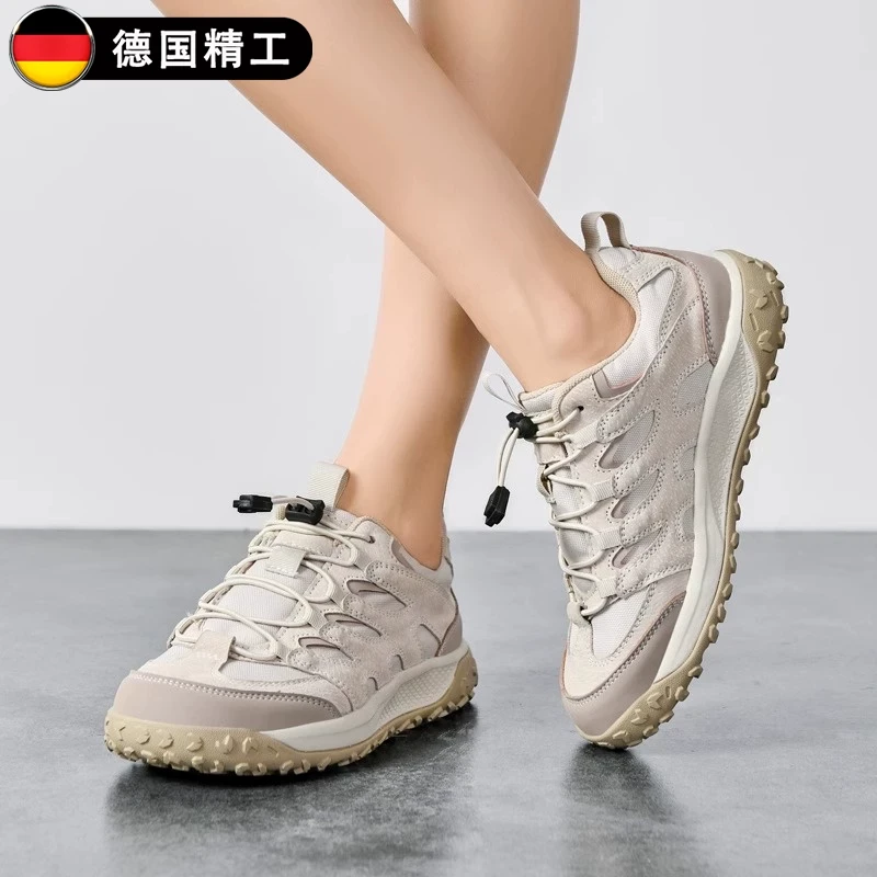 德国超轻便柔软男士运动休闲鞋情侣户外登山徒步鞋女低帮百搭透气