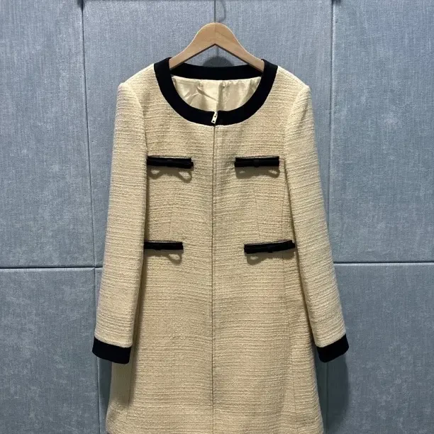 蝴蝶结修身显瘦粗花呢元素收腰气质连衣裙