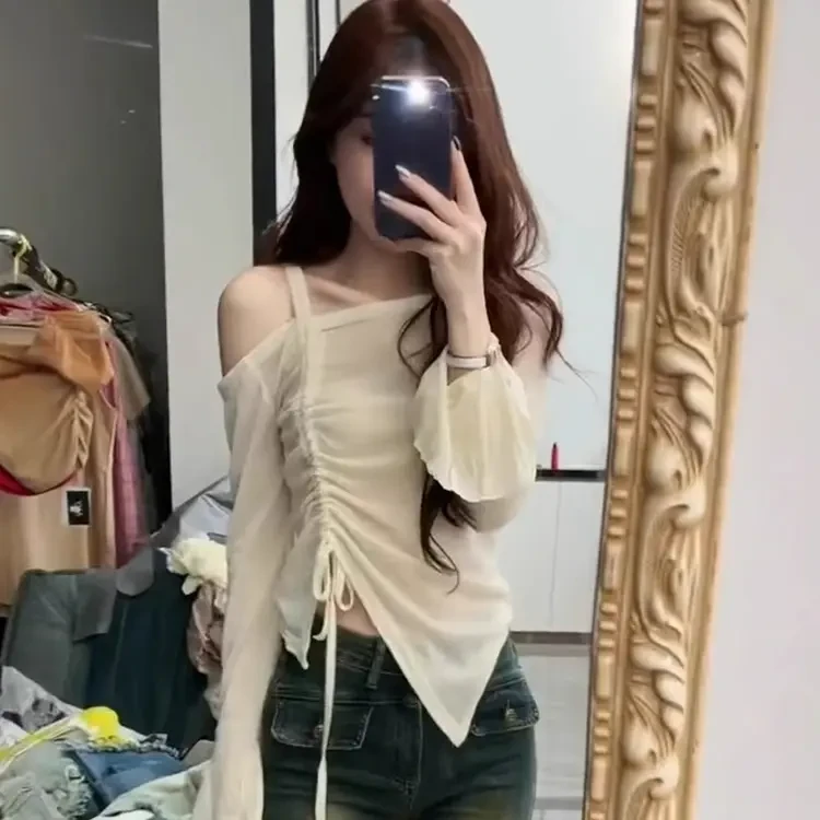 秋季春季长袖抽绳上衣女不规则设计感小众性感紧身露肩短款纯欲恤