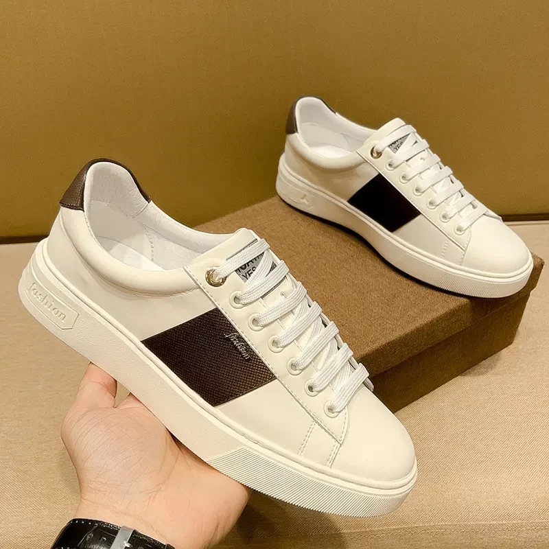 Louis Fordea/路易弗狄男士夏季小白鞋轻奢透气低帮厚底小白鞋