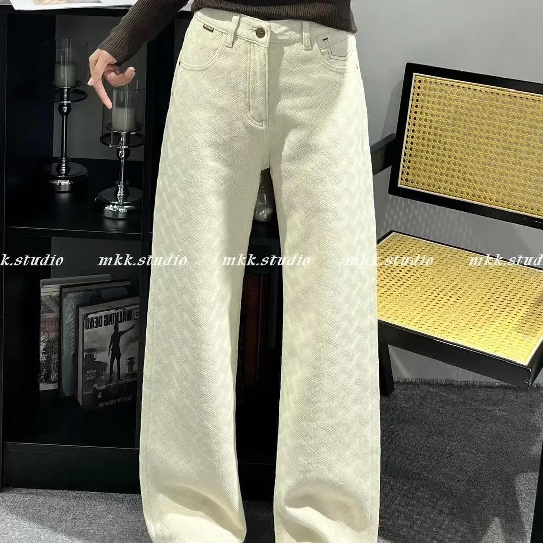 Kin.轻奢服饰新款欧货米色麻花亮丝加绒阔腿显瘦百搭牛仔裤